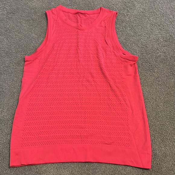 Lululemon Breeze By Muscle Tank II - Picture 4 of 11